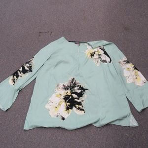 New NWOT Vince Camuto Top Plus Size 2-X